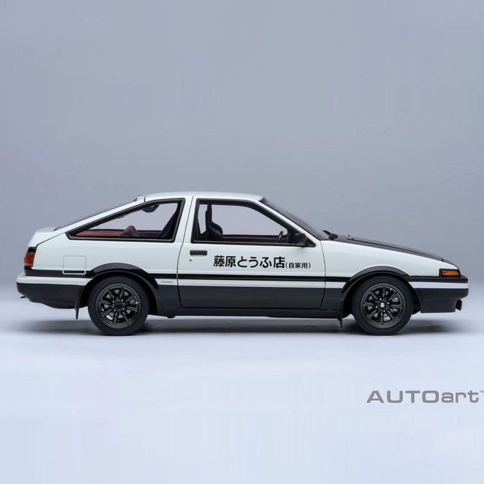 ミニカー AUTOart 1/18スケール トヨタ スプリンター トレノ (AE86) 「頭文字D」
