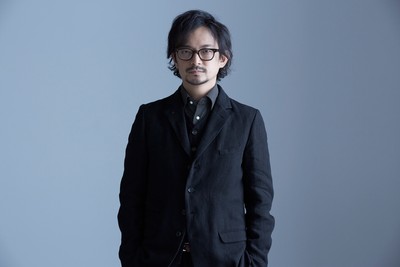 作家ポートレイト photo by Shizuo Takahashi