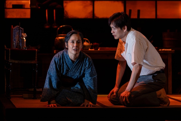 こまつ座「母と暮せば」（2024年版）撮影：福岡諒祠