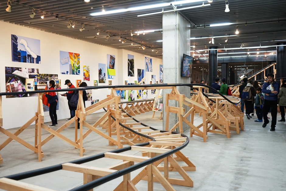 「超・都市計画」展覧会風景