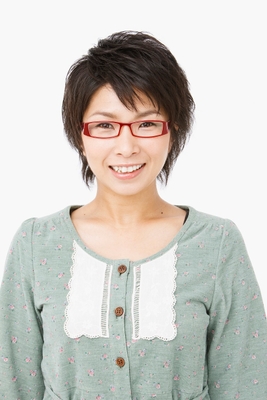 くわばた　りえ氏