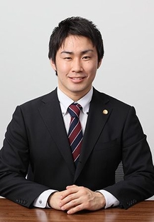 弁護士 辻 悠祐