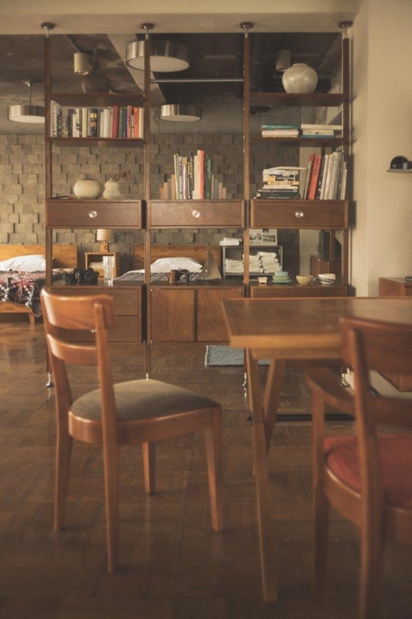 ダイニングと寝室の間仕切り