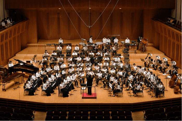 井手 詩朗指揮「国立音楽大学ブラスオルケスター定期演奏会」より