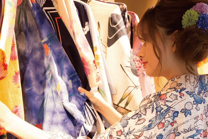 たくさんの種類の着物があります