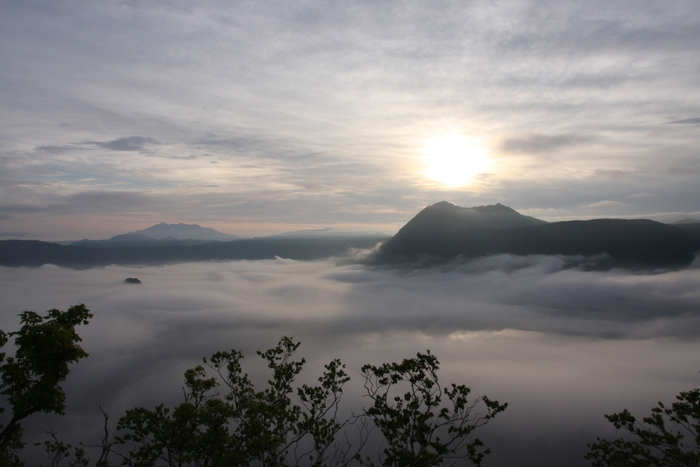 霧の摩周湖