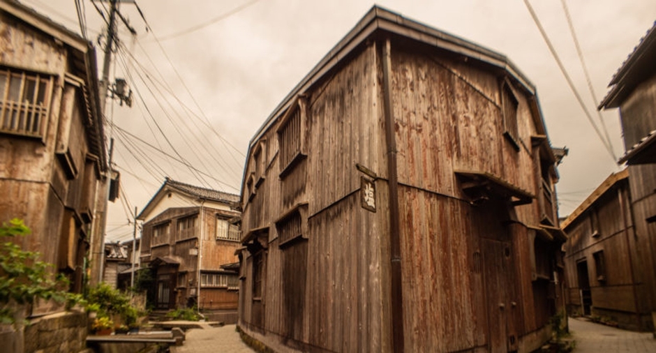 宿根木の町並み