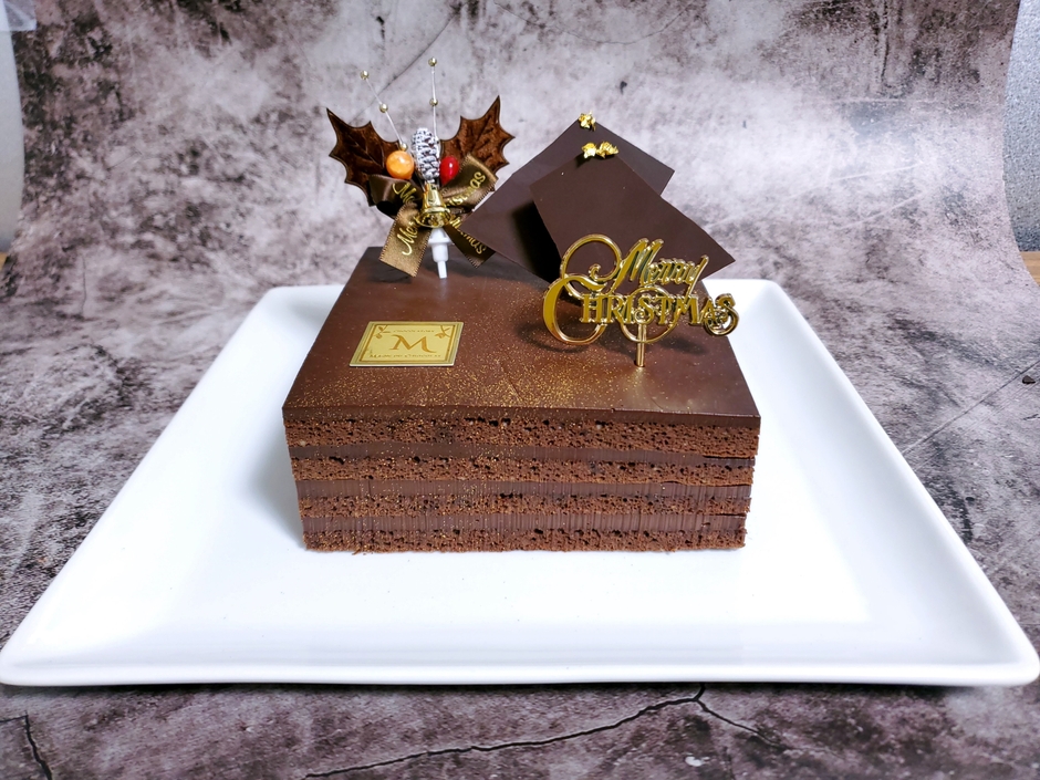 3. クリスマスケーキ ショコラパナマ