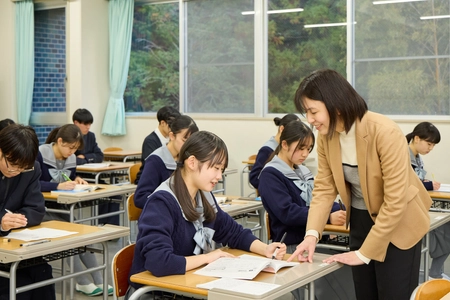探究学習で4度日本一の聖心学園が「第1回オープンスクール」を7月18日(土)に開催！
入試算数対策から「聖心リベラルアーツ」体験まで、全学年対象の多彩なプログラムを用意