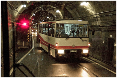 立山トンネルトロリーバス【室堂ー大観峰】　