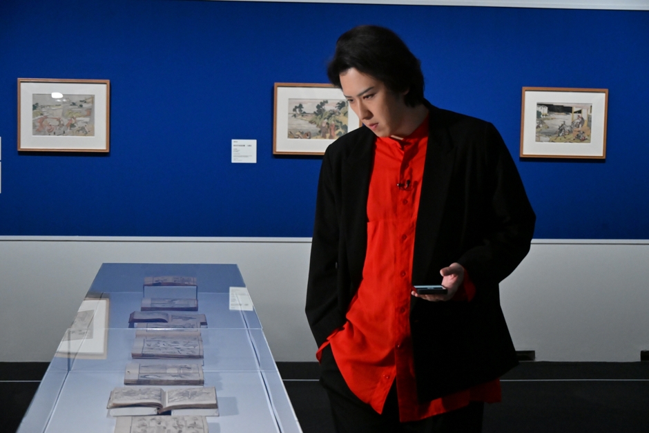 尾上松也さん「五大浮世絵師展」来場写真4