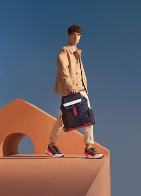 2021Fall Winter コレクション ルック1