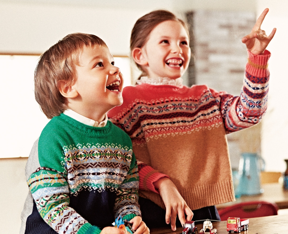 セーター (95~130㎝)13,200円、(140~160㎝)15,400円(全て税込)