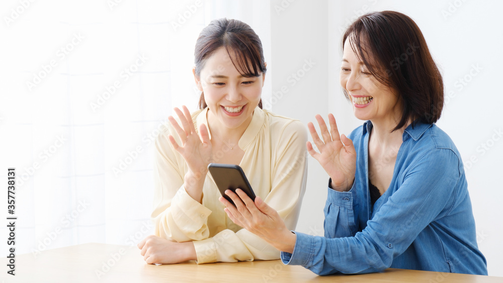 【高齢者の母のために、オンライン帰省⁉︎】今年の母の日はオンラインで帰省しませんか?まごともが素敵な思い出作りを全力でサポートいたします!