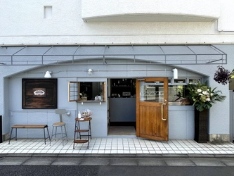 蜂蜜専門店「山とハチミツ」リニューアルオープン！ 世田谷線松陰神社前商店街から、経堂の住宅街に移転　 イートイン＆テイクアウトメニューが充実