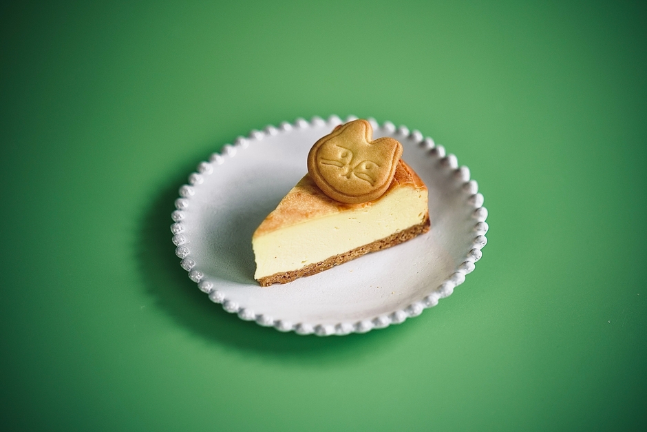 定番のベイクドチーズケーキ