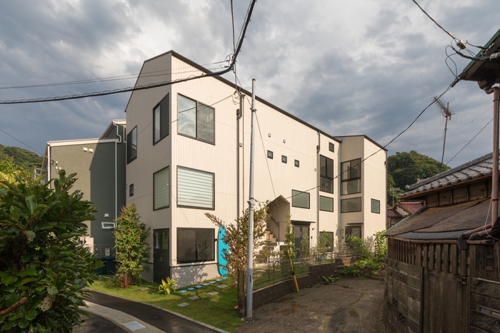 Amici e Mare HAYAMA 外観(昼)