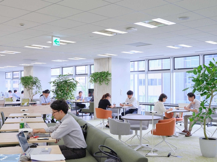 U BASE FOREST フリーアドレス2