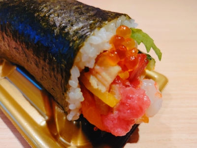 板前海鮮恵方巻　2,900円(税込)