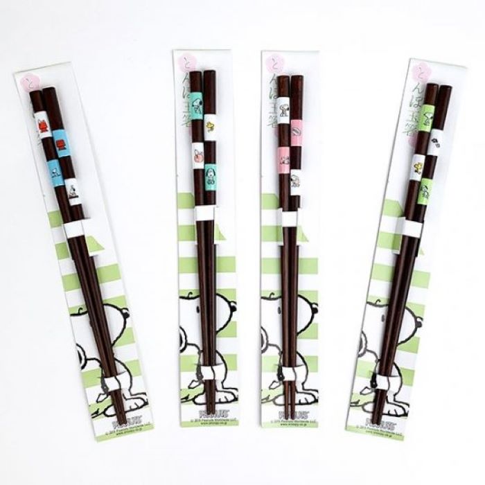 速報　新商品発売開始 和モダンなスヌーピーのとんぼ玉箸が登場♪パステル調のカラーが勢揃い