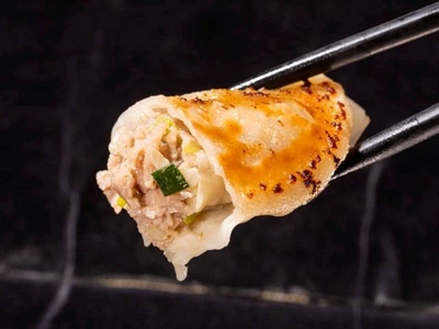 キビまる餃子