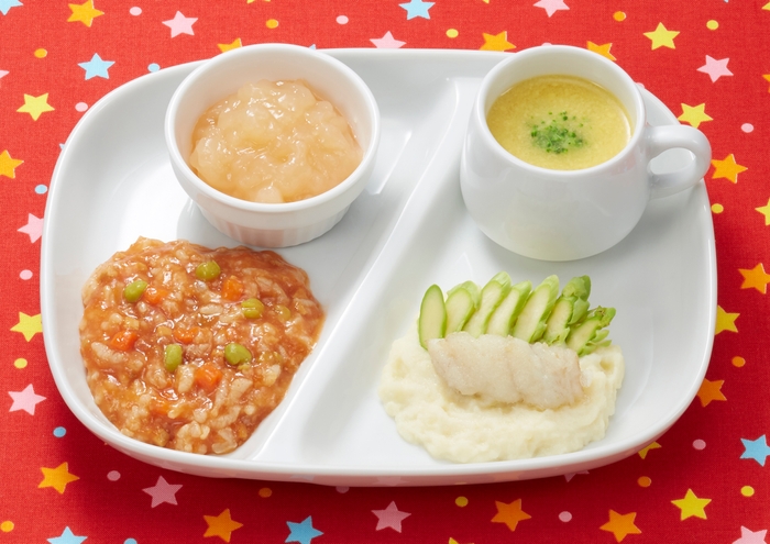 「チキンライス(鶏レバー入り)」を使用した献立