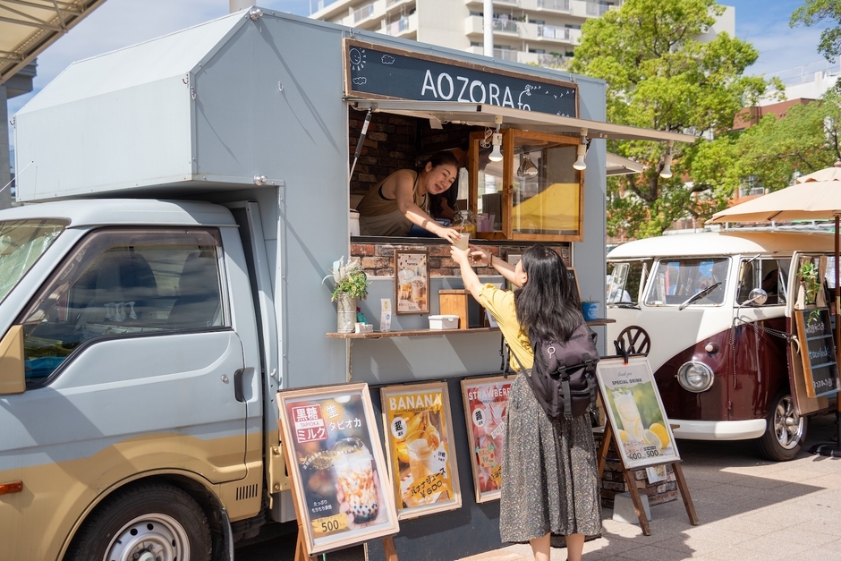 湊川公園手しごと市 キッチンカー