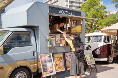 湊川公園手しごと市 キッチンカー