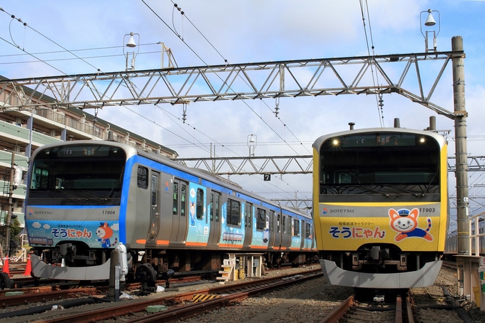 初代(右)、二代目(左)