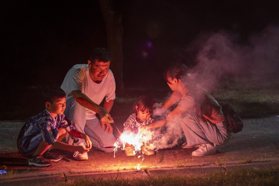 手持ち花火(イメージ) 2