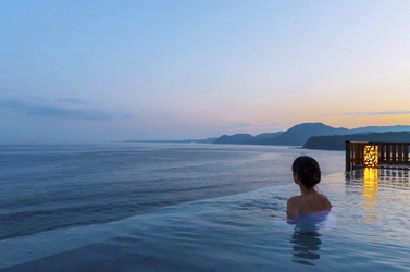 伊豆の温泉旅館「海一望絶景の宿いなとり荘」が “絶景のおもてなし”をテーマに客室と露天風呂をリニューアル