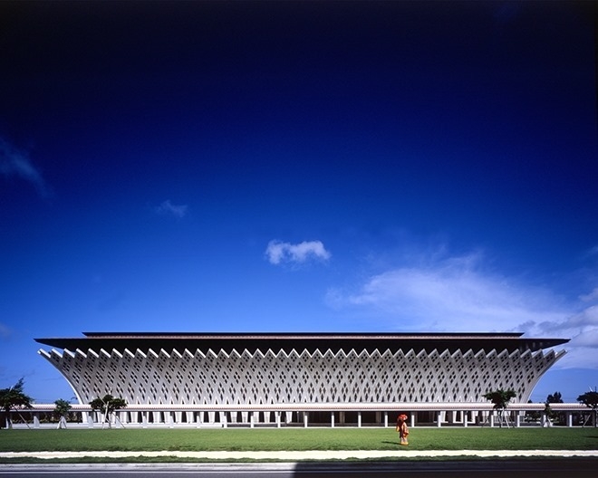 国立劇場おきなわ