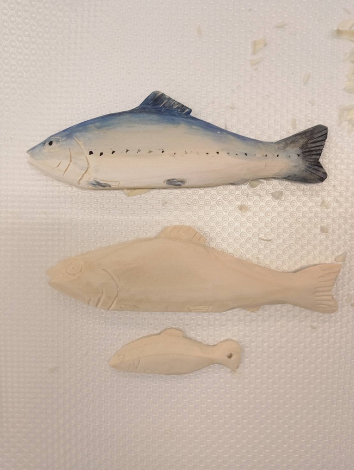 魚の彫刻、色付け体験(イメージ)