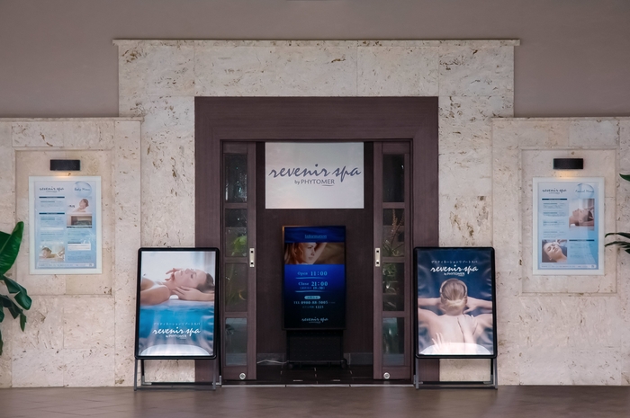 revenir spa by PHYTOMER エントランス(画像提供:株式会社パシフィック・ホスピタリティー・グループ)