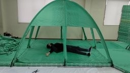 室内にて正方形1辺2.8m
