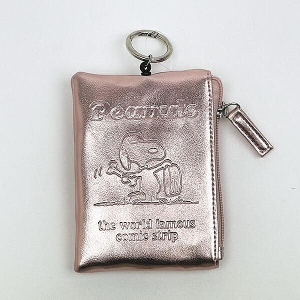 スヌーピーのパスポーチ