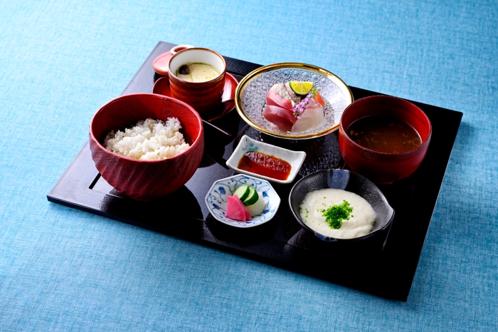 ▲「海鮮麦とろご飯」