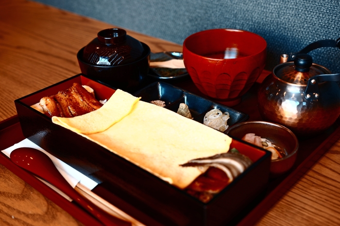 寝どこ箱めし お茶漬け出し付き　2,900円　（日本橋 玉ゐ 人形町店）