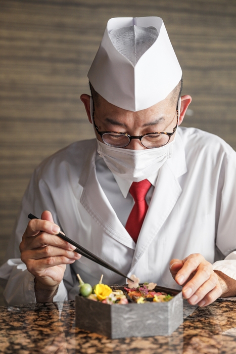 ホテル専属の和食シェフが創る繊細な料理