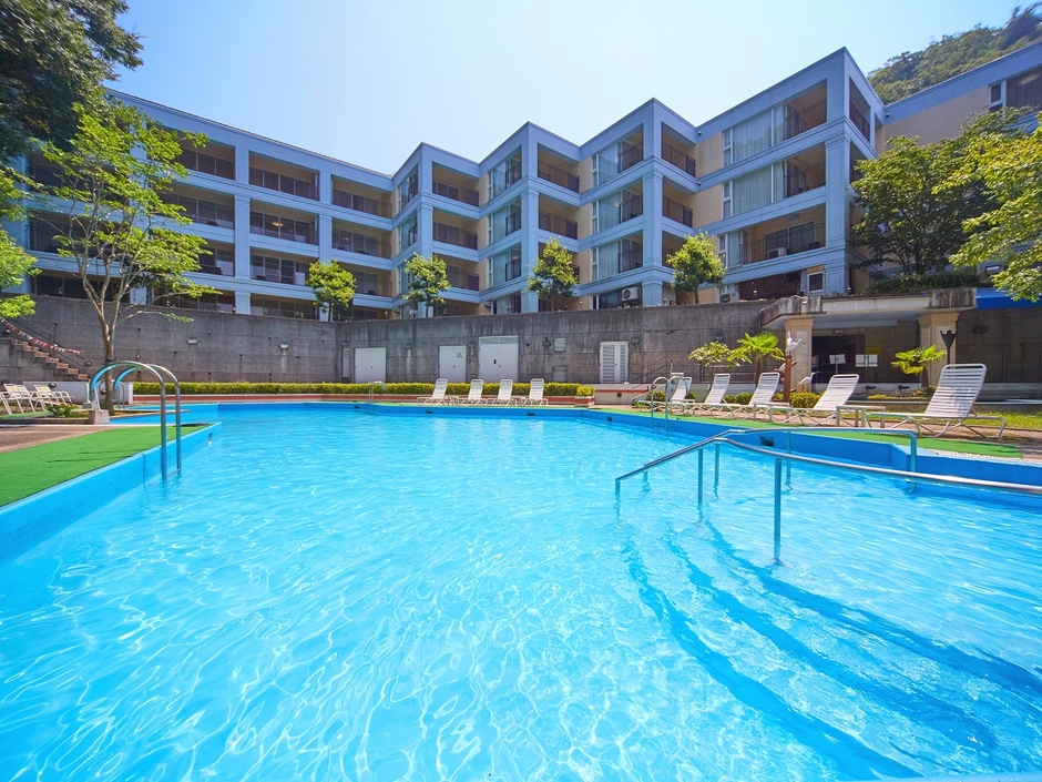 プール(夏季限定)