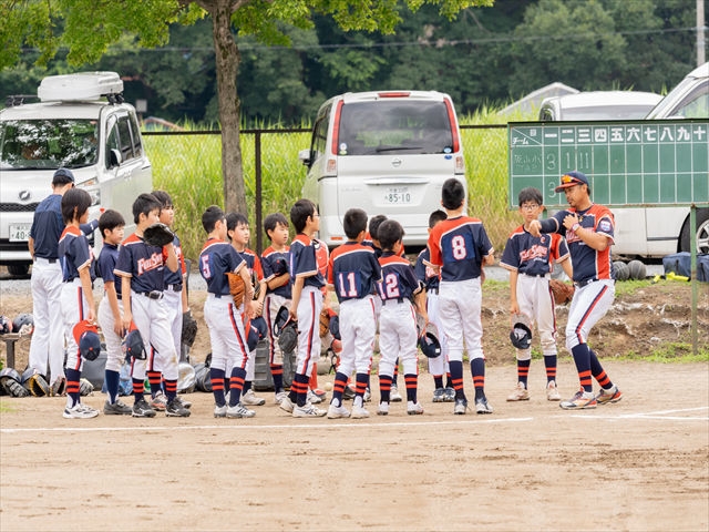 代表小野が指導している様子