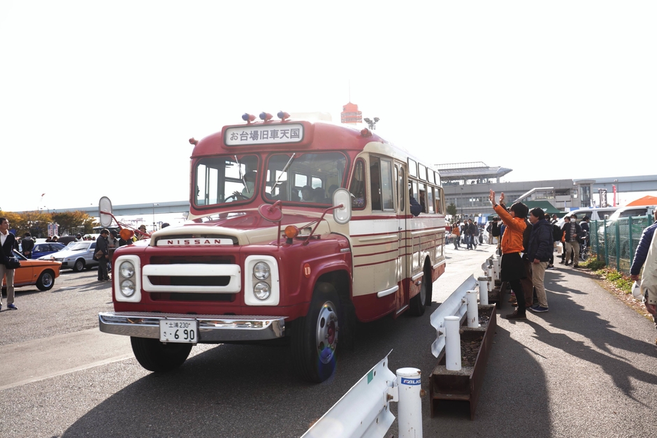 試乗体験ボンネットバス