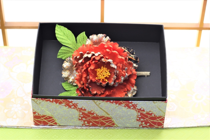 オリジナルデザイン貼箱　赤