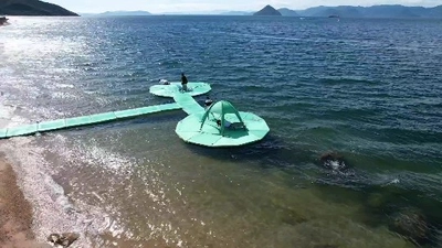 海,川,池など波と水辺を感じる新しい時間を提供！自分達だけの 空間を楽しむ「連結浮島(アクラスラー)」が11月1日発売！