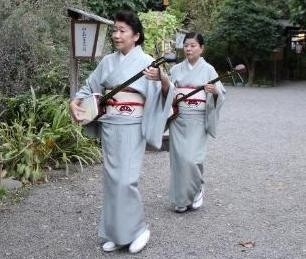 新内流し(昨年の様子)