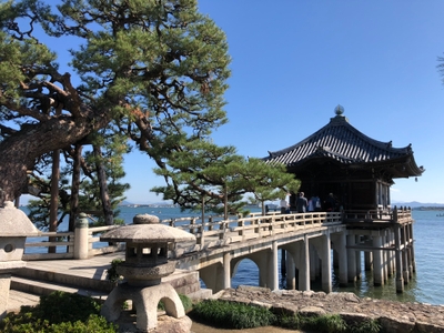 浮御堂