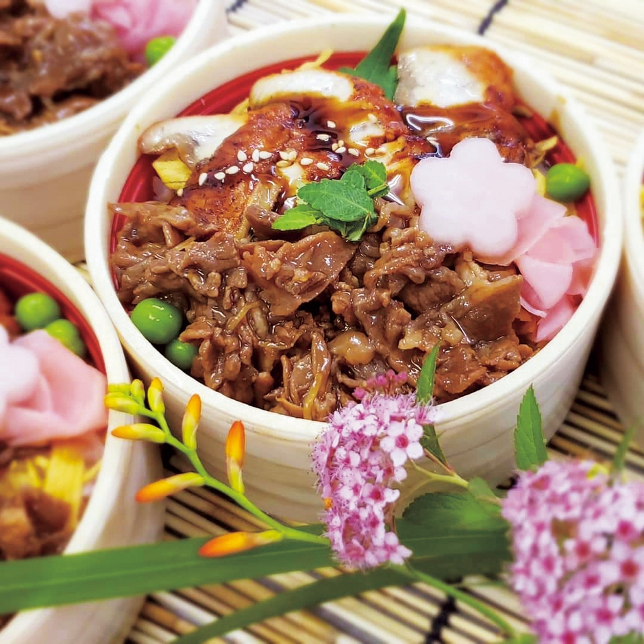 ＜料亭の味さえき＞牛しぐれ煮と鰻の蒸し寿司