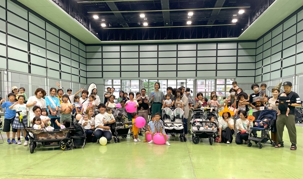 「ふたごじてんしゃアシスト」の試乗会も開催された 「ふたごつなげるカーニバル2023」イベント風景