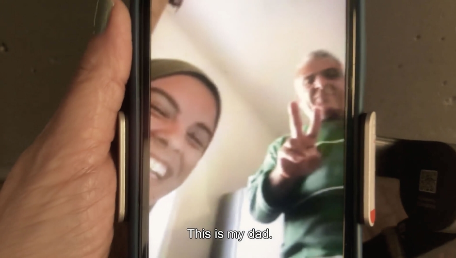 sub3 (C)Sepideh Farsi Reves d'Eau Productions