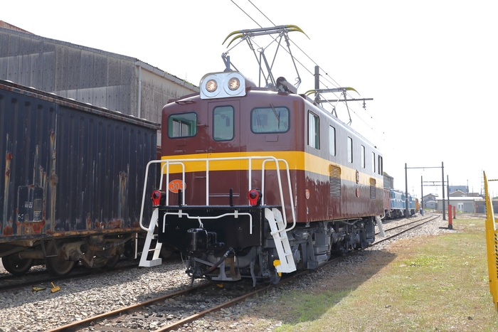 三岐鉄道カラー電気機関車(秩父鉄道分) イメージ5
